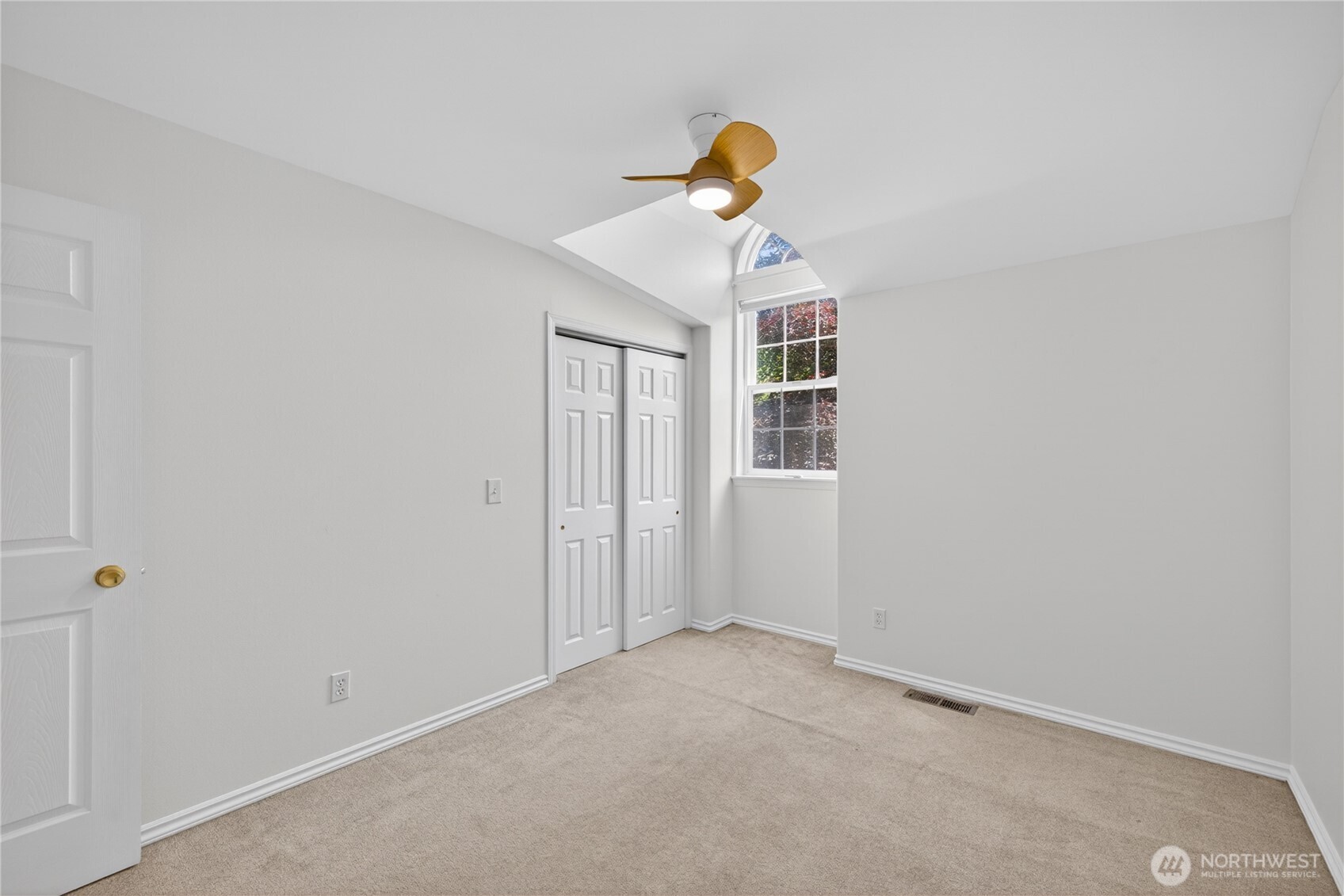 3712 W 8th Street Property Photo 19
