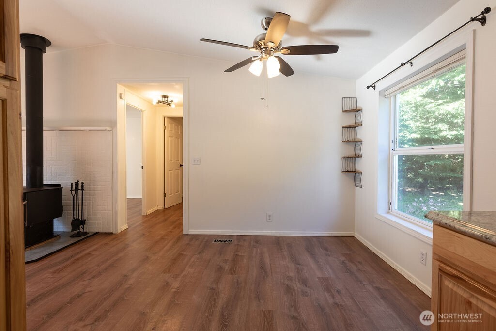 21 Simmons Street Property Photo 6