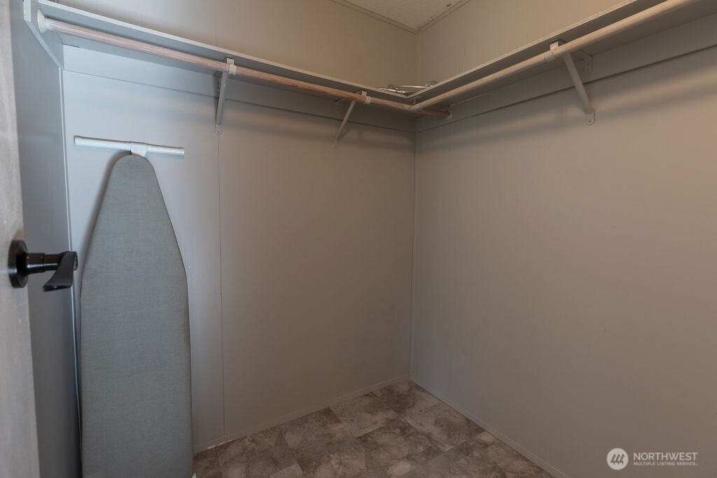21 Simmons Street Property Photo 17