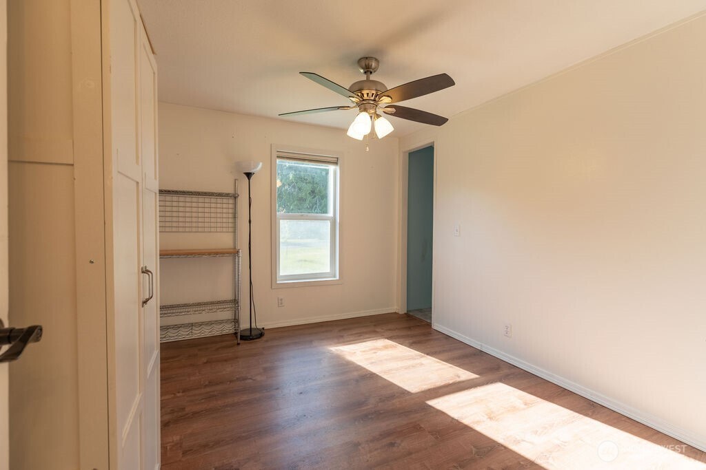21 Simmons Street Property Photo 19