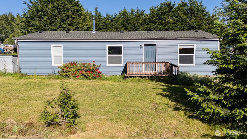 21 Simmons Street Property Photo 33