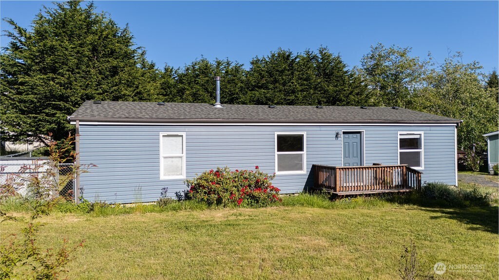21 Simmons Street Property Photo 34