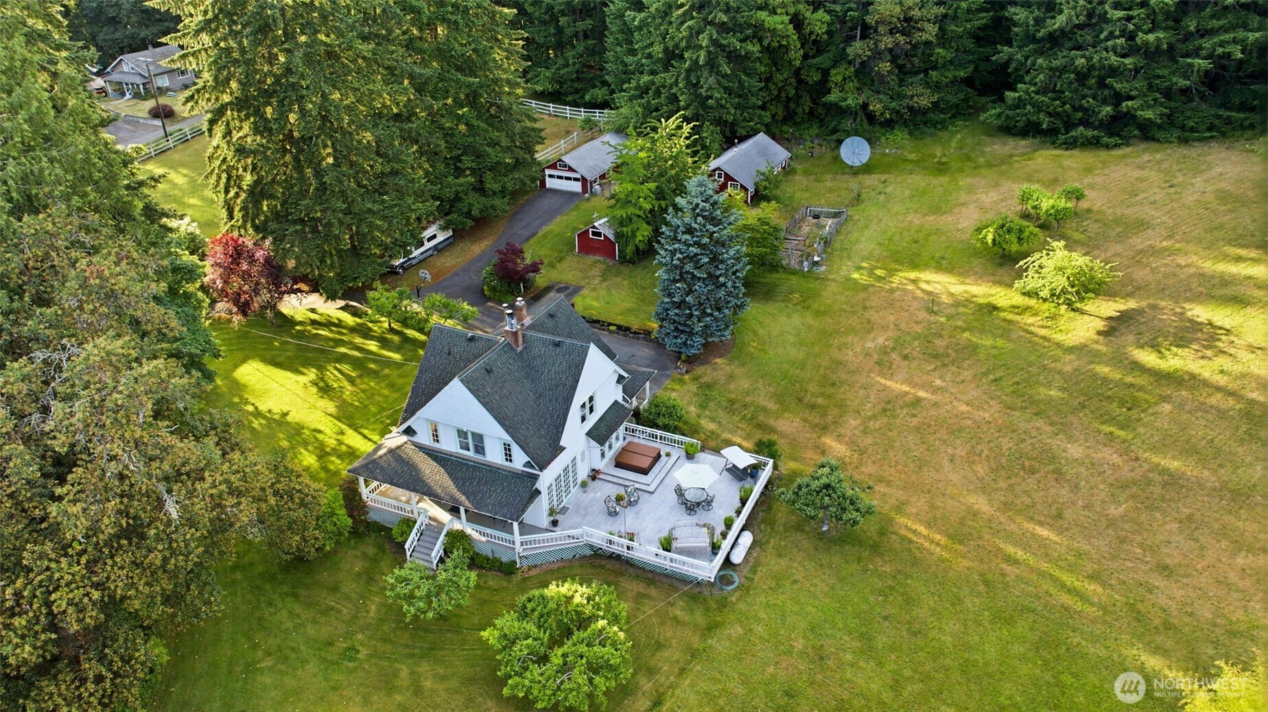 12835 Price Road Property Photo 9