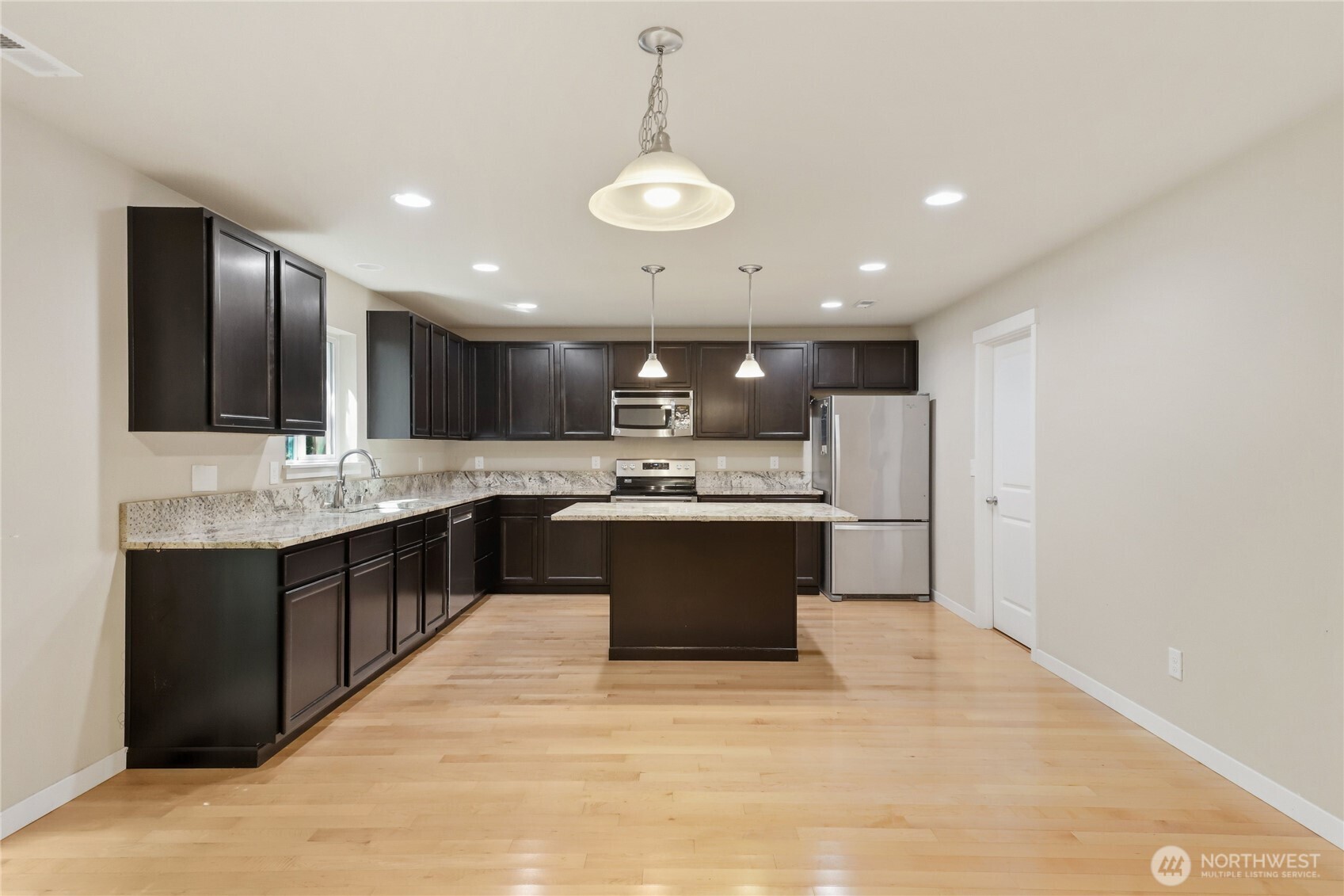 6106 120th Street Ct Property Photo 9