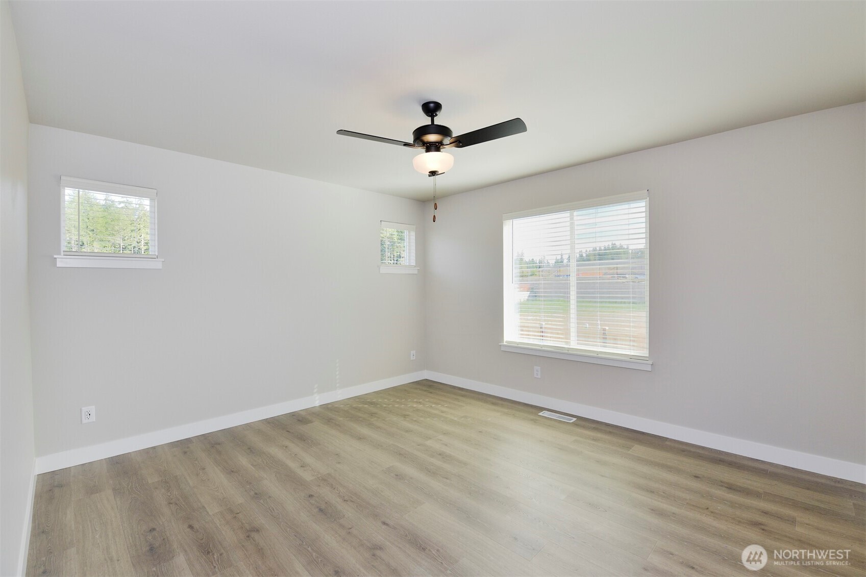 6451 Nw Bruggman Loop Property Photo 9