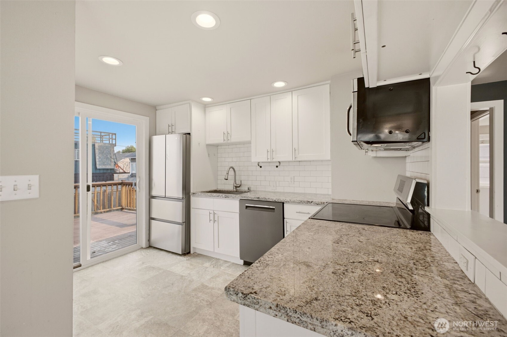 748 S Kenyon Street Property Photo 6