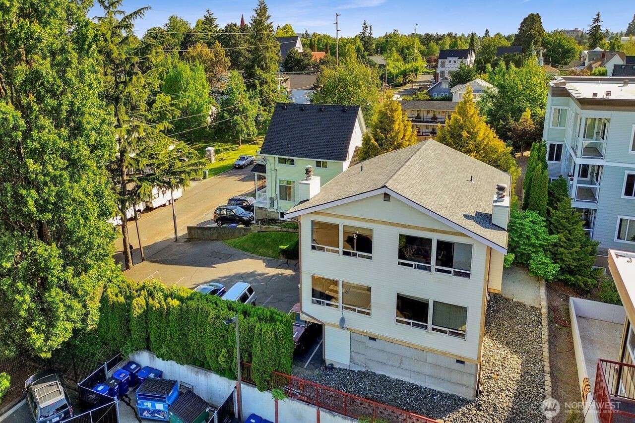 1408 G Street Property Photo 3