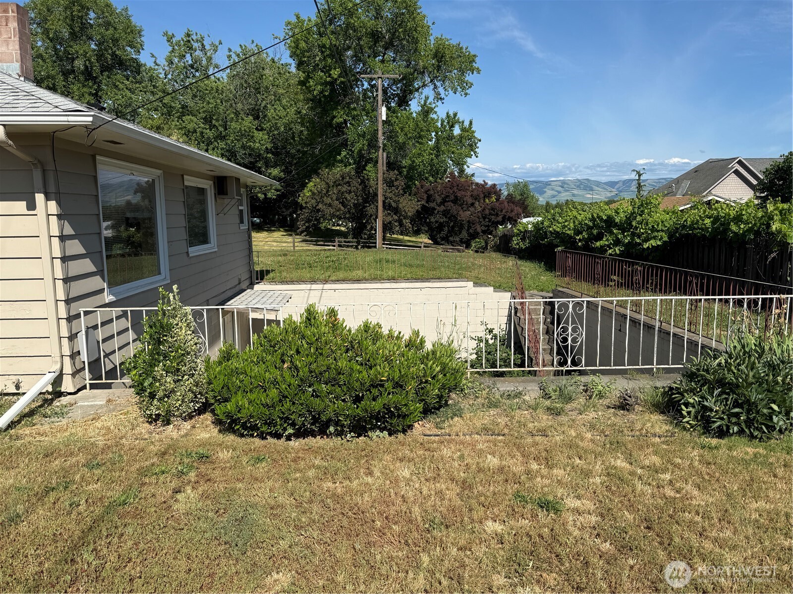 1413 Se Central Avenue Property Photo 3