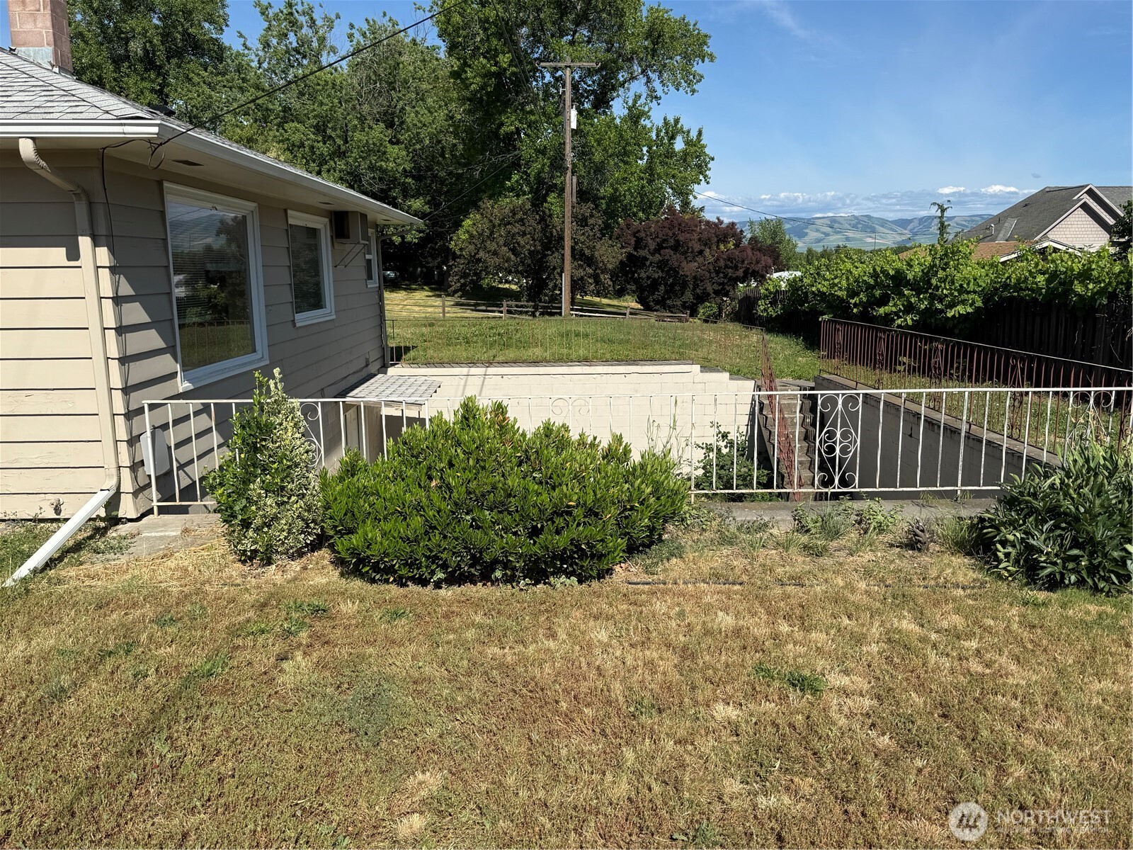 1413 Se Central Avenue Property Photo 4