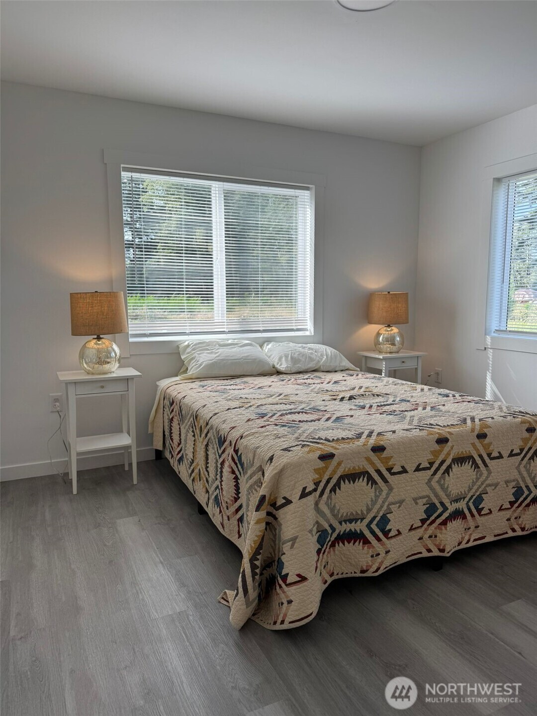 1306 Melbourne Court Property Photo 6