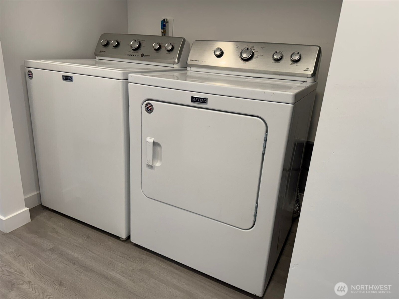 1306 Melbourne Court Property Photo 19