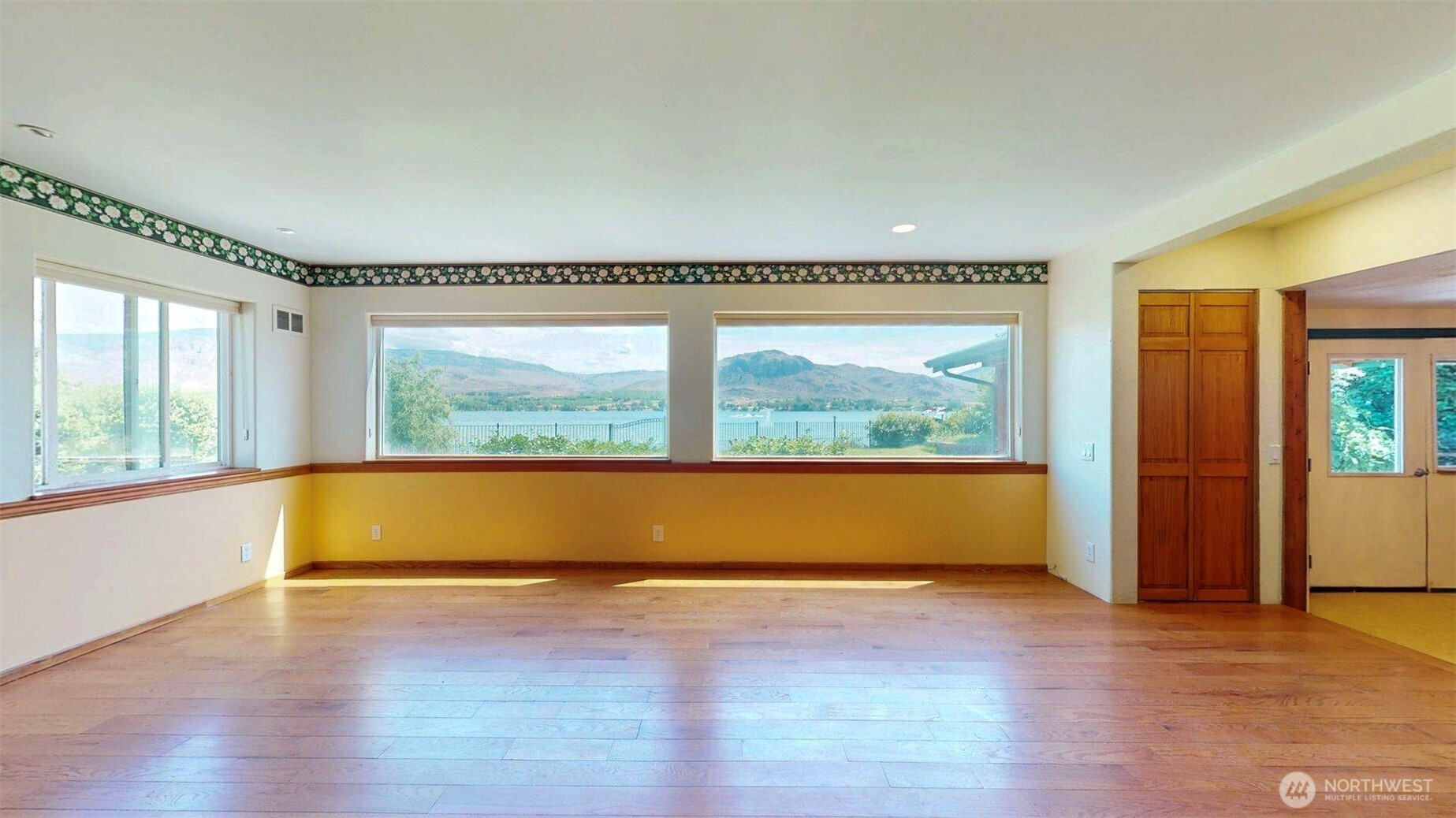 104 C Westlake Road Property Photo 6