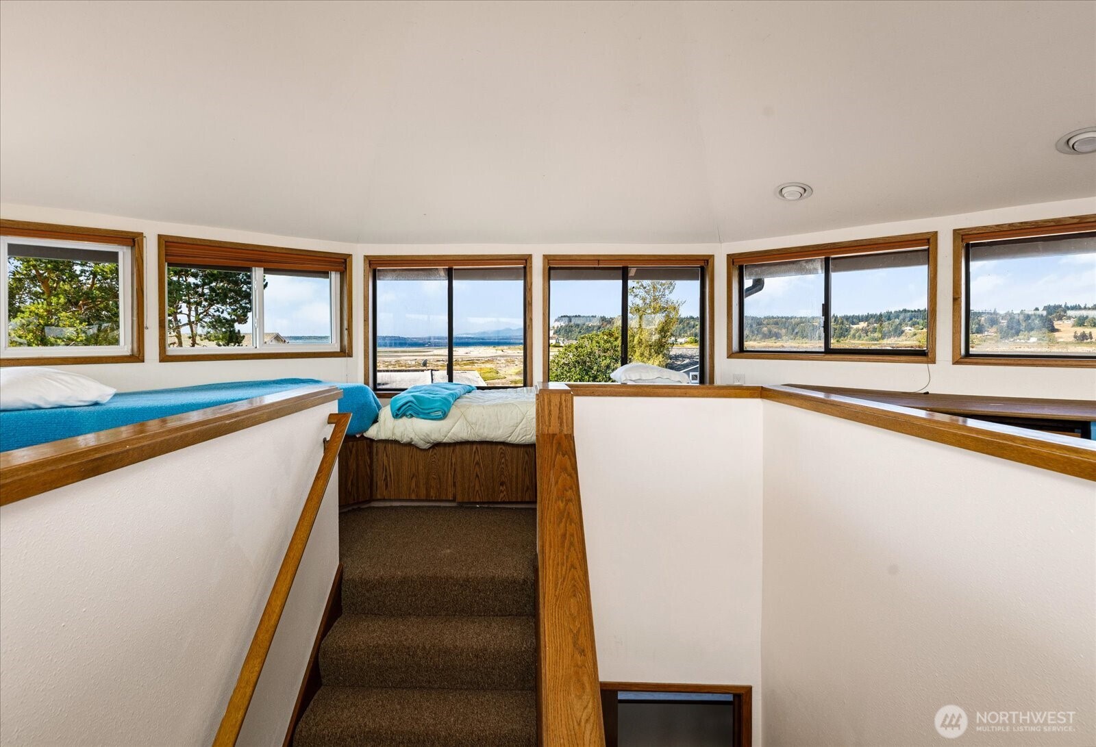 2385 Sunlight Beach Road Property Photo 21