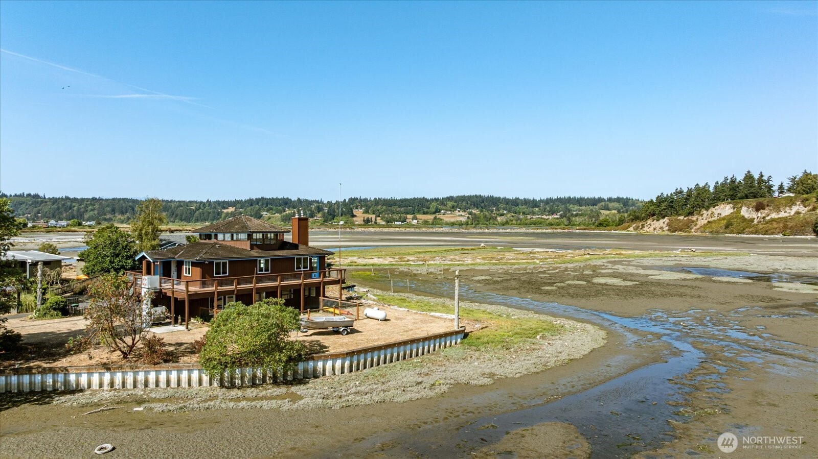 2385 Sunlight Beach Road Property Photo 33