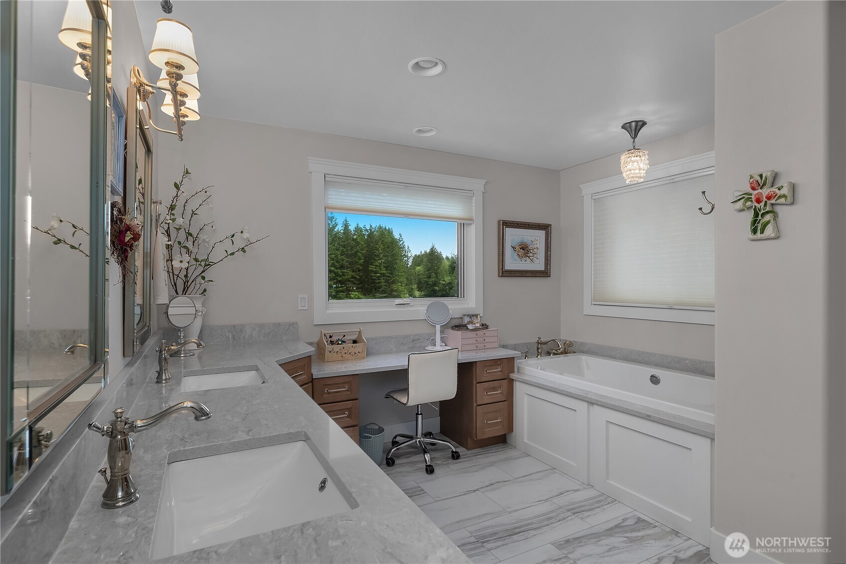 1061 E Ballantrae Drive Property Photo 26