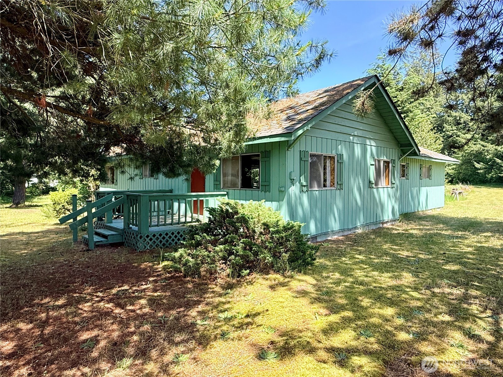 503 Centre Street Property Photo 3