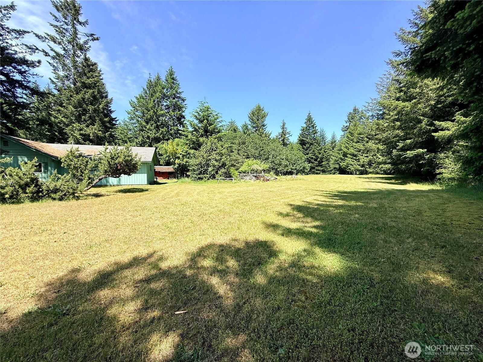 503 Centre Street Property Photo 6