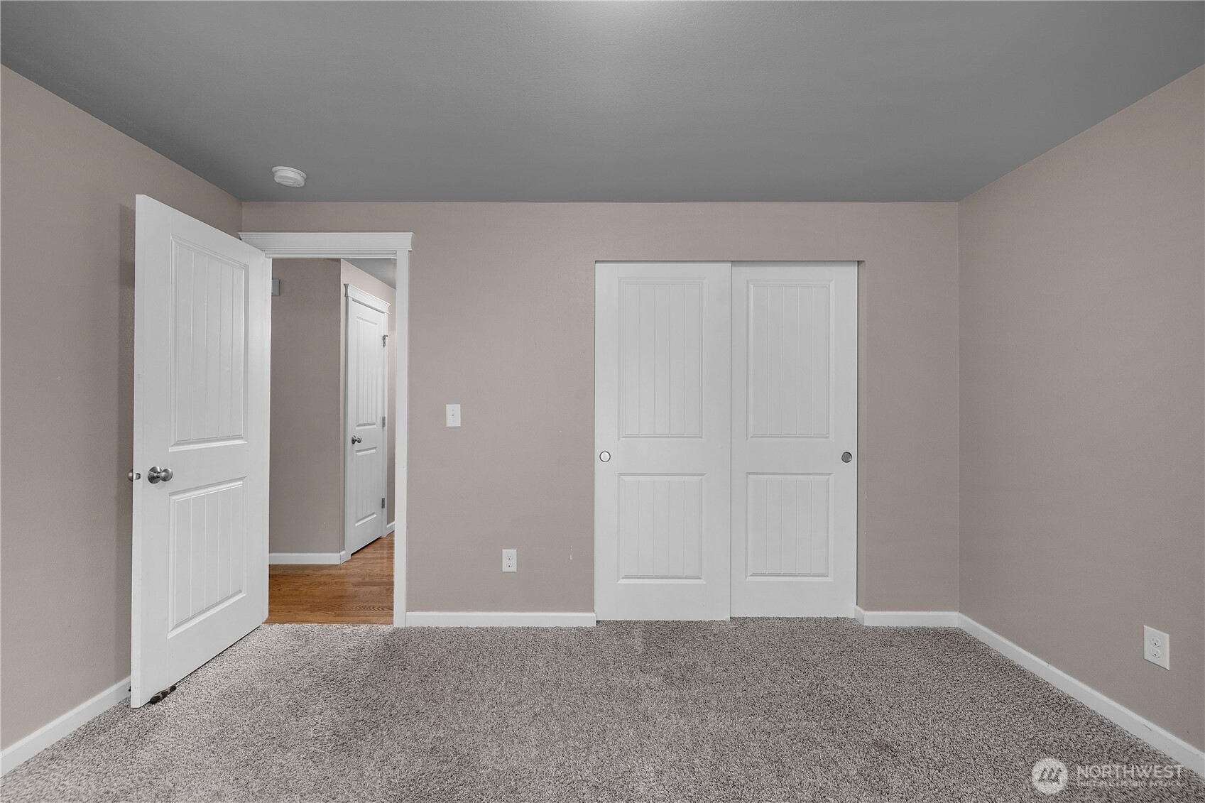 840 E Timberlake Drive Property Photo 22