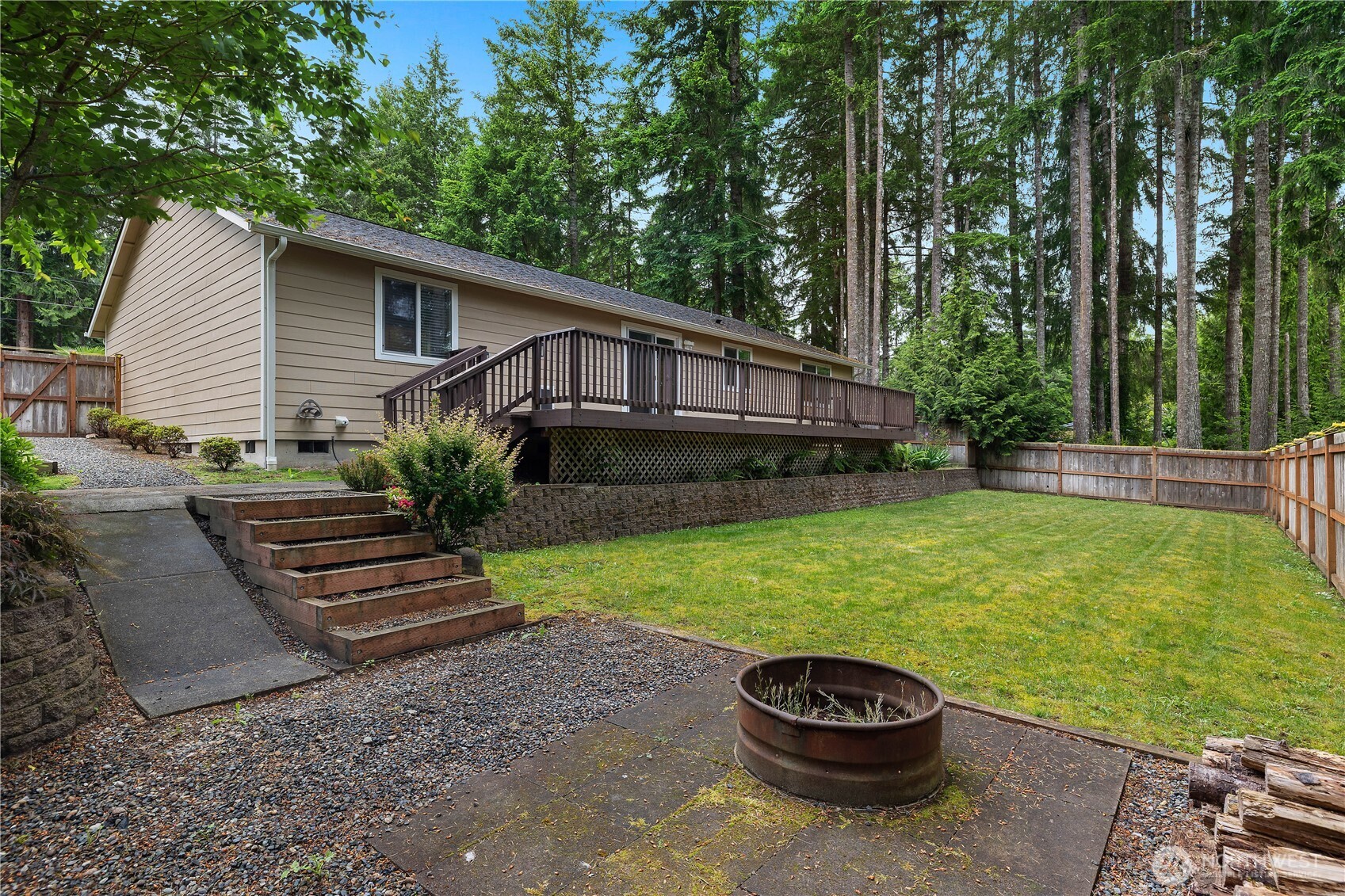 840 E Timberlake Drive Property Photo 30