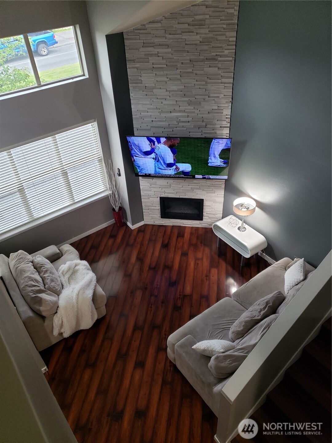 4818 Pointes Drive Property Photo 8