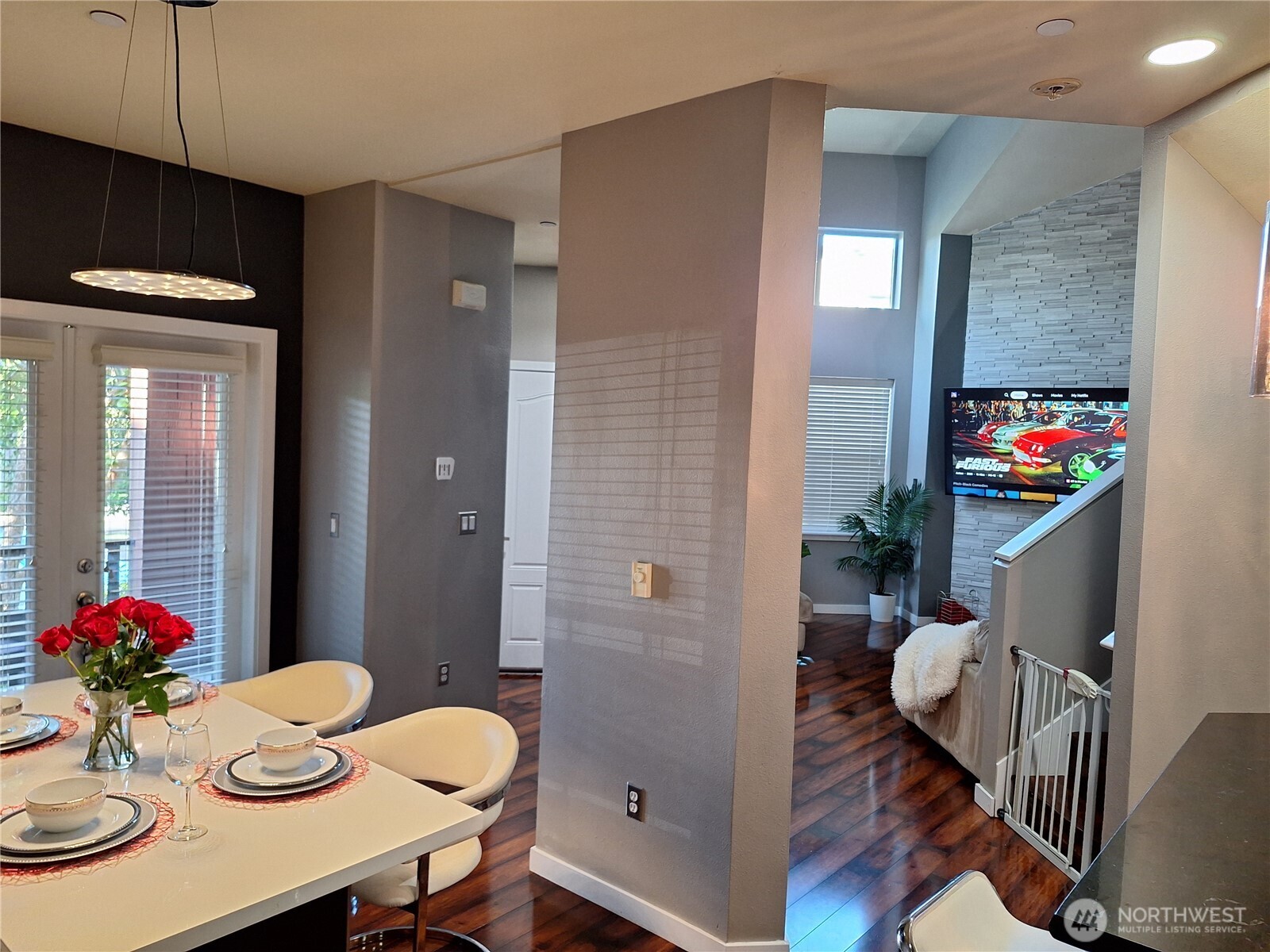 4818 Pointes Drive Property Photo 10