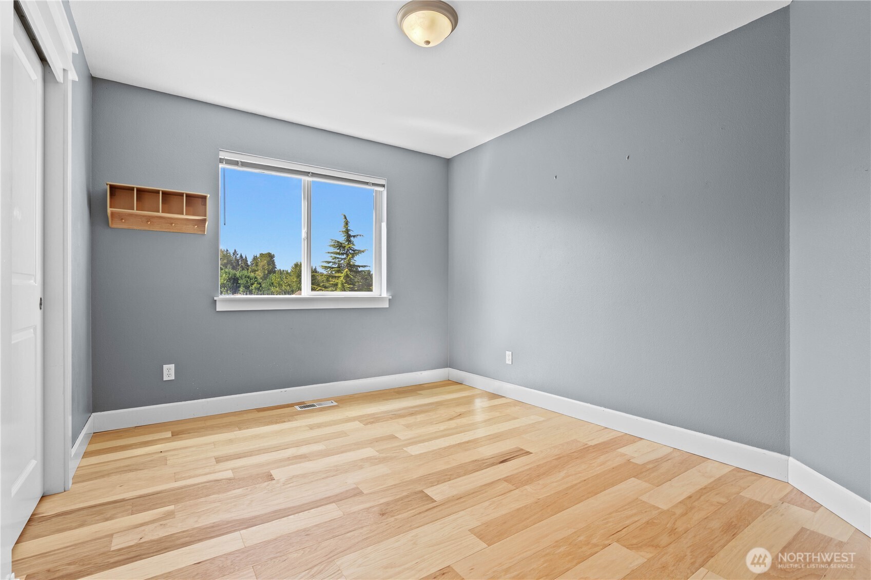 2010 26th Place Property Photo 24