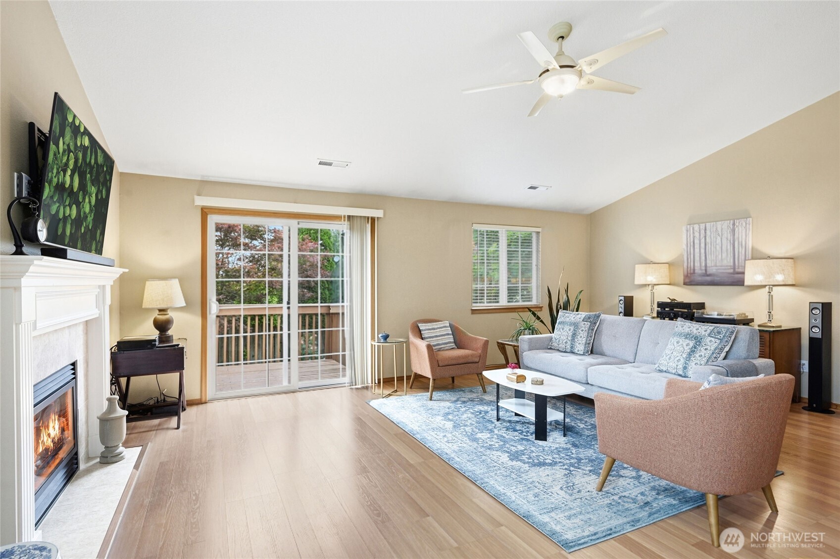 4645 L Street Property Photo 17