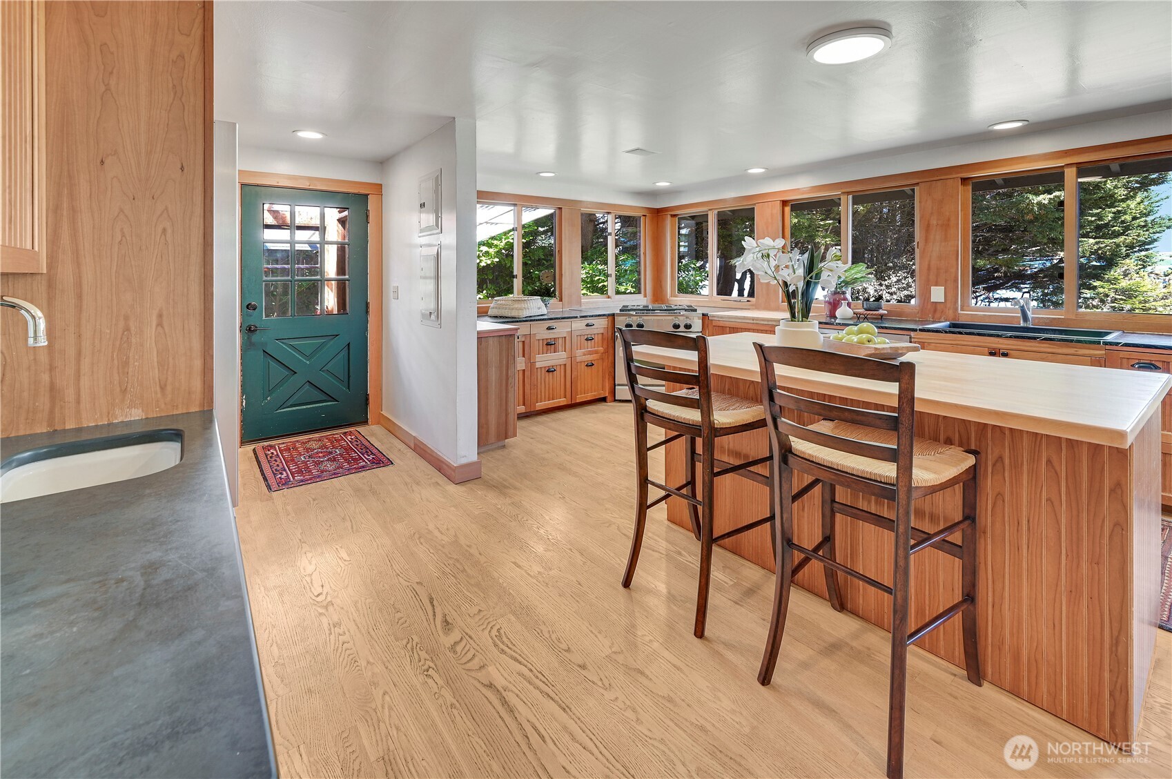 372 Schwartz Road Property Photo 14