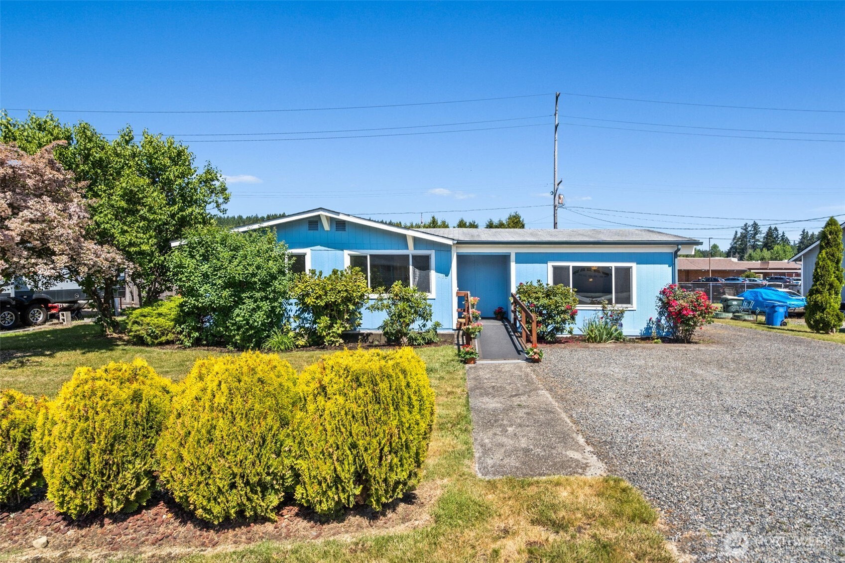 466 Garfield Avenue Property Photo 1