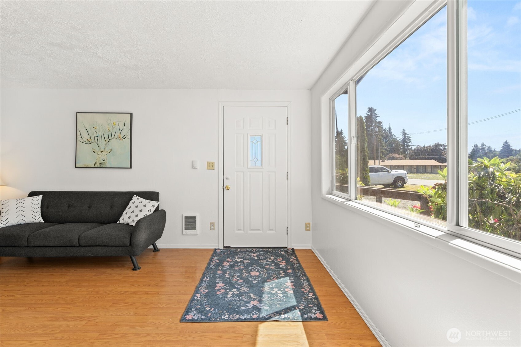 466 Garfield Avenue Property Photo 8