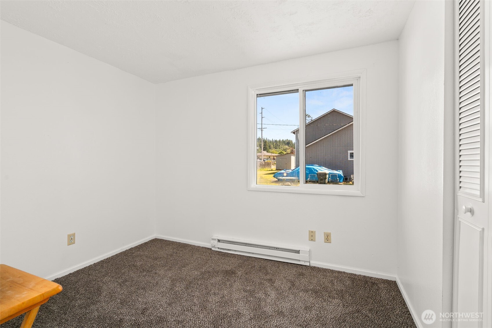 466 Garfield Avenue Property Photo 25
