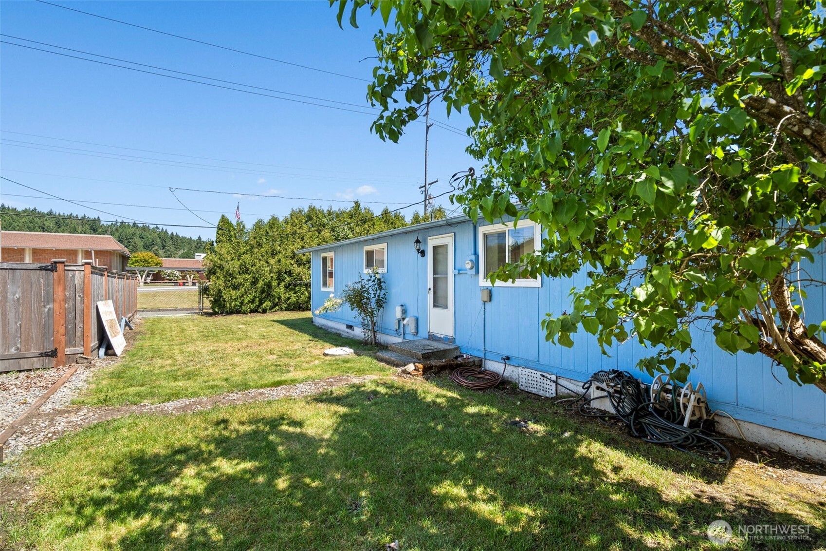 466 Garfield Avenue Property Photo 28