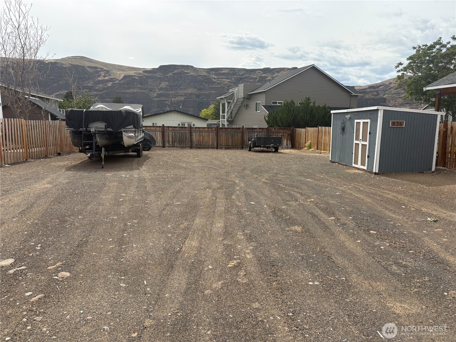 826 Sw Chukar Place Property Photo 4
