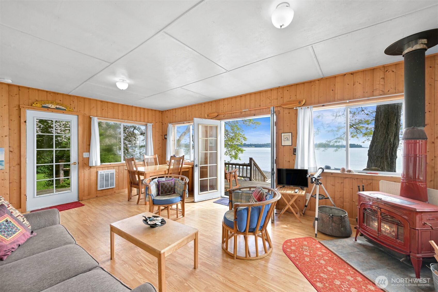 1865 Seacrest Drive Property Photo 13