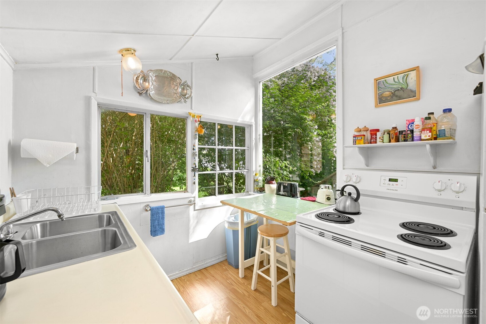 1865 Seacrest Drive Property Photo 14
