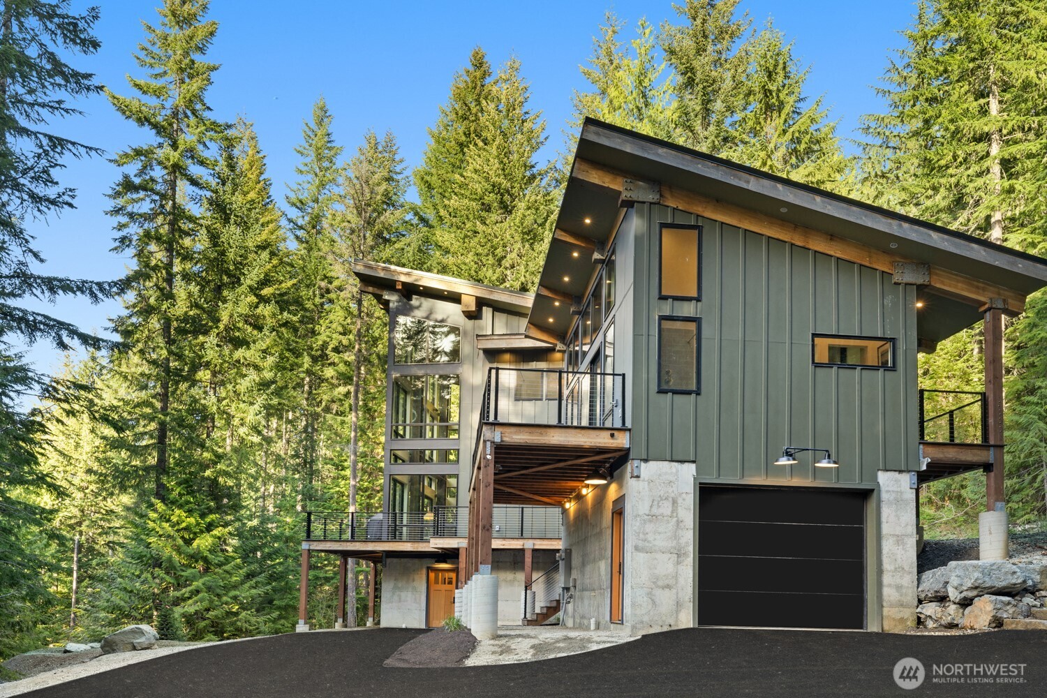 2982 Kachess Lake Road Property Photo 2