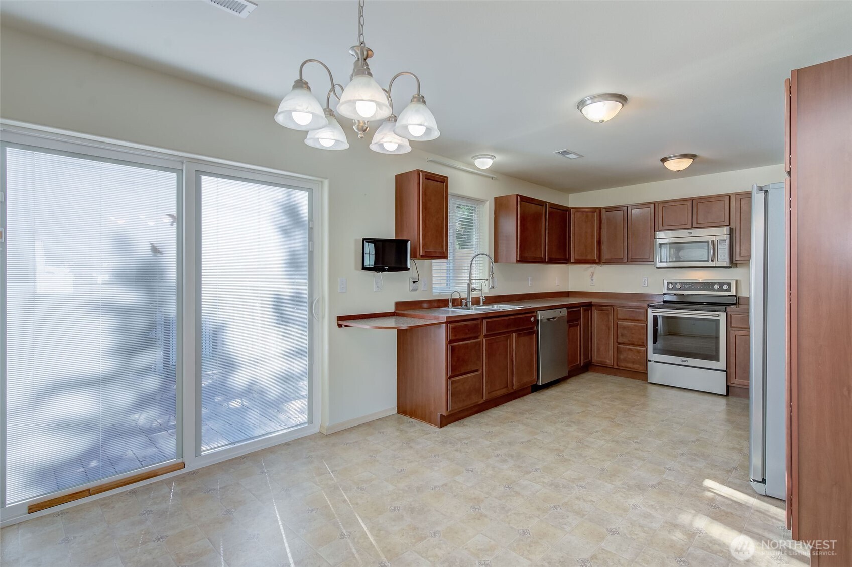 224 Vine Street Property Photo 13