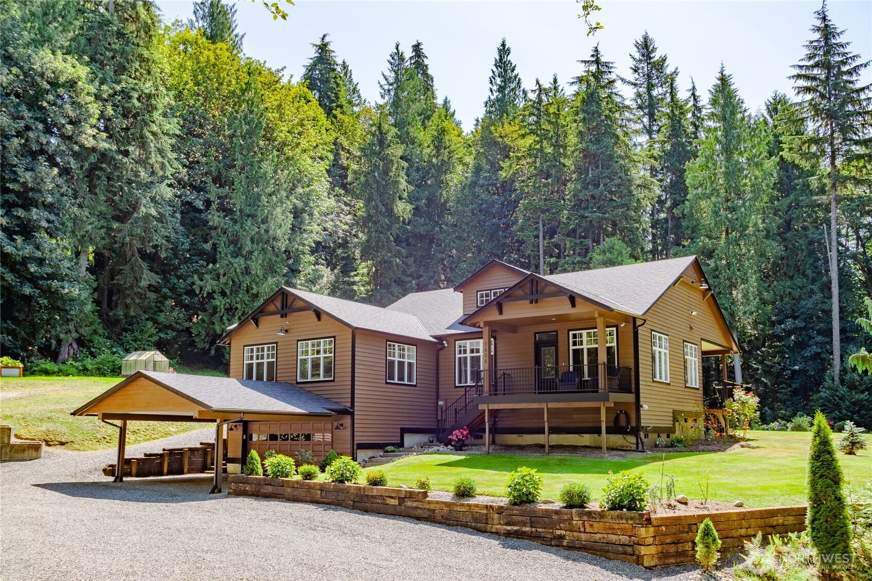 1405 175th Avenue Property Photo 3