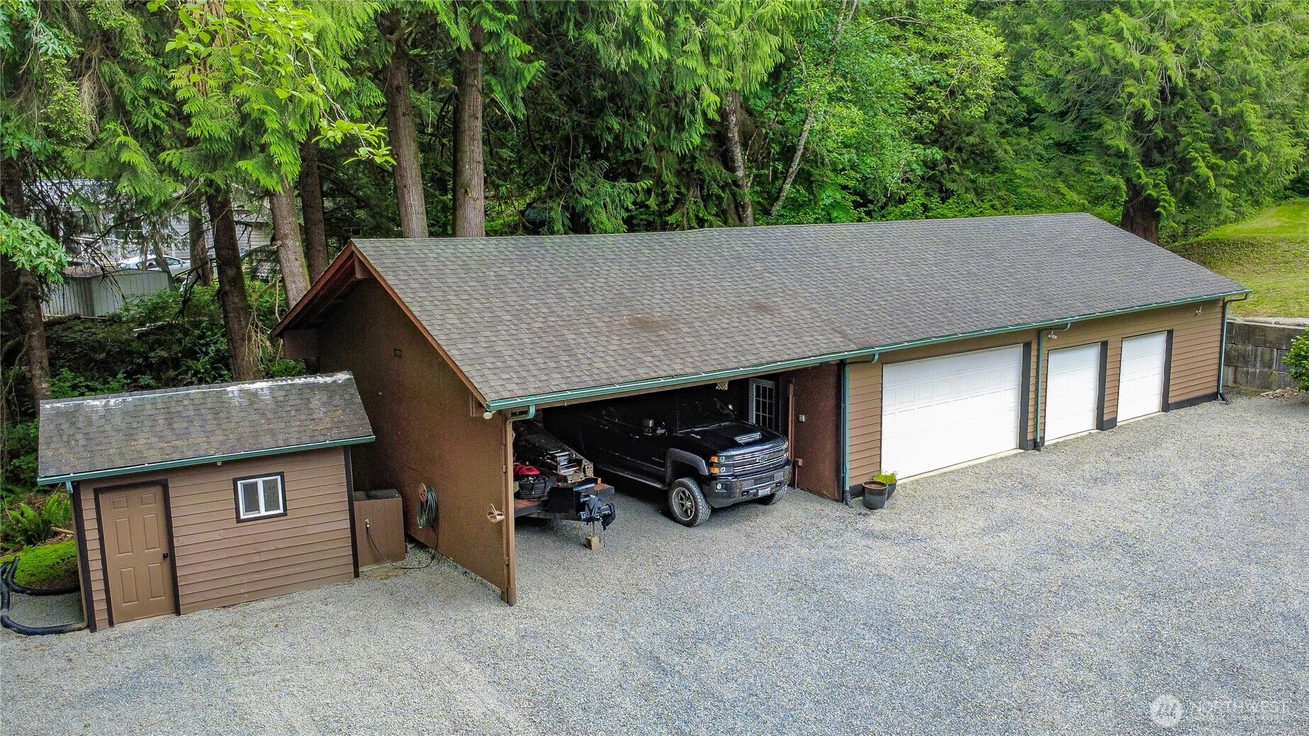 1405 175th Avenue Property Photo 5
