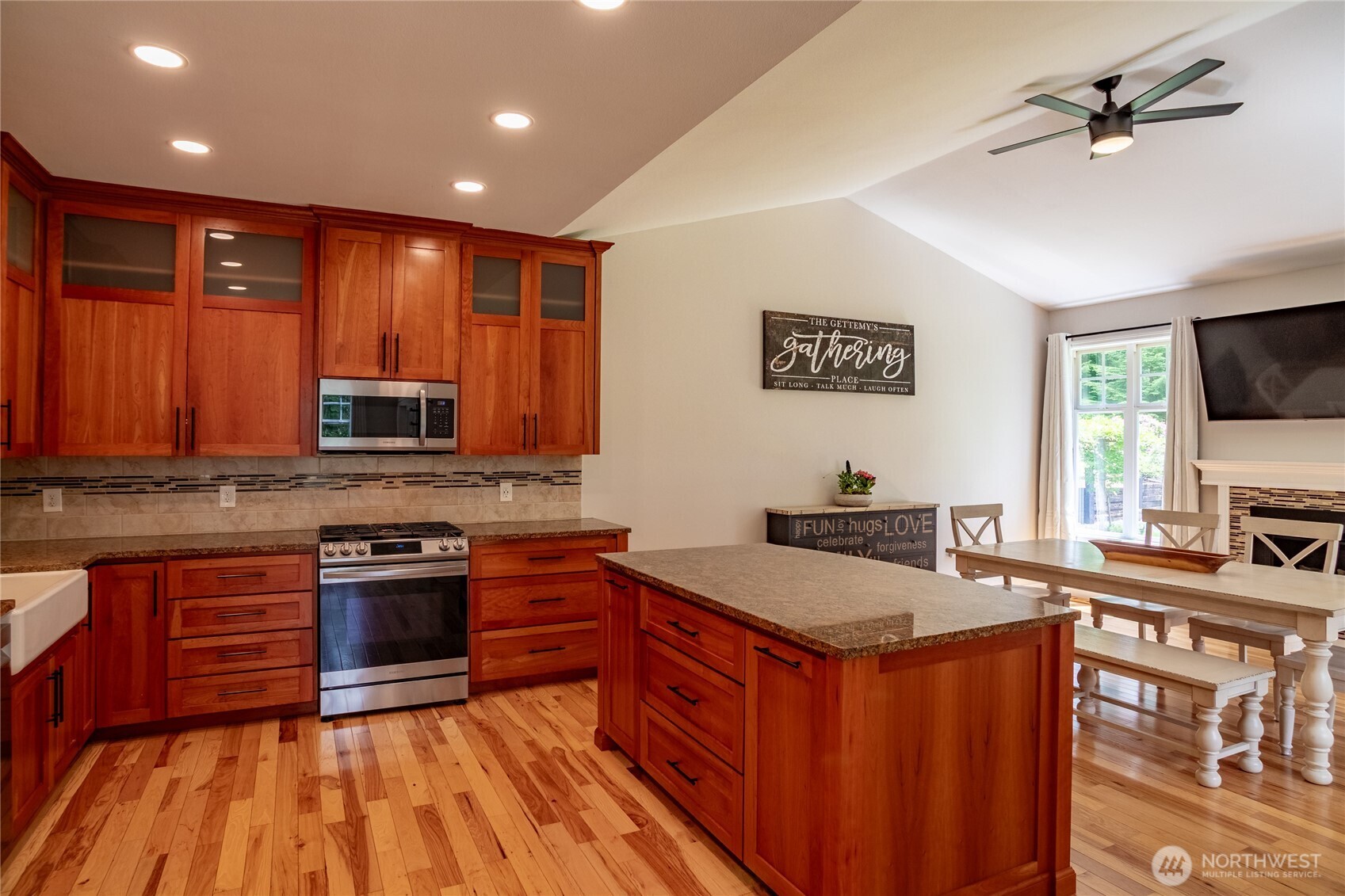 1405 175th Avenue Property Photo 8