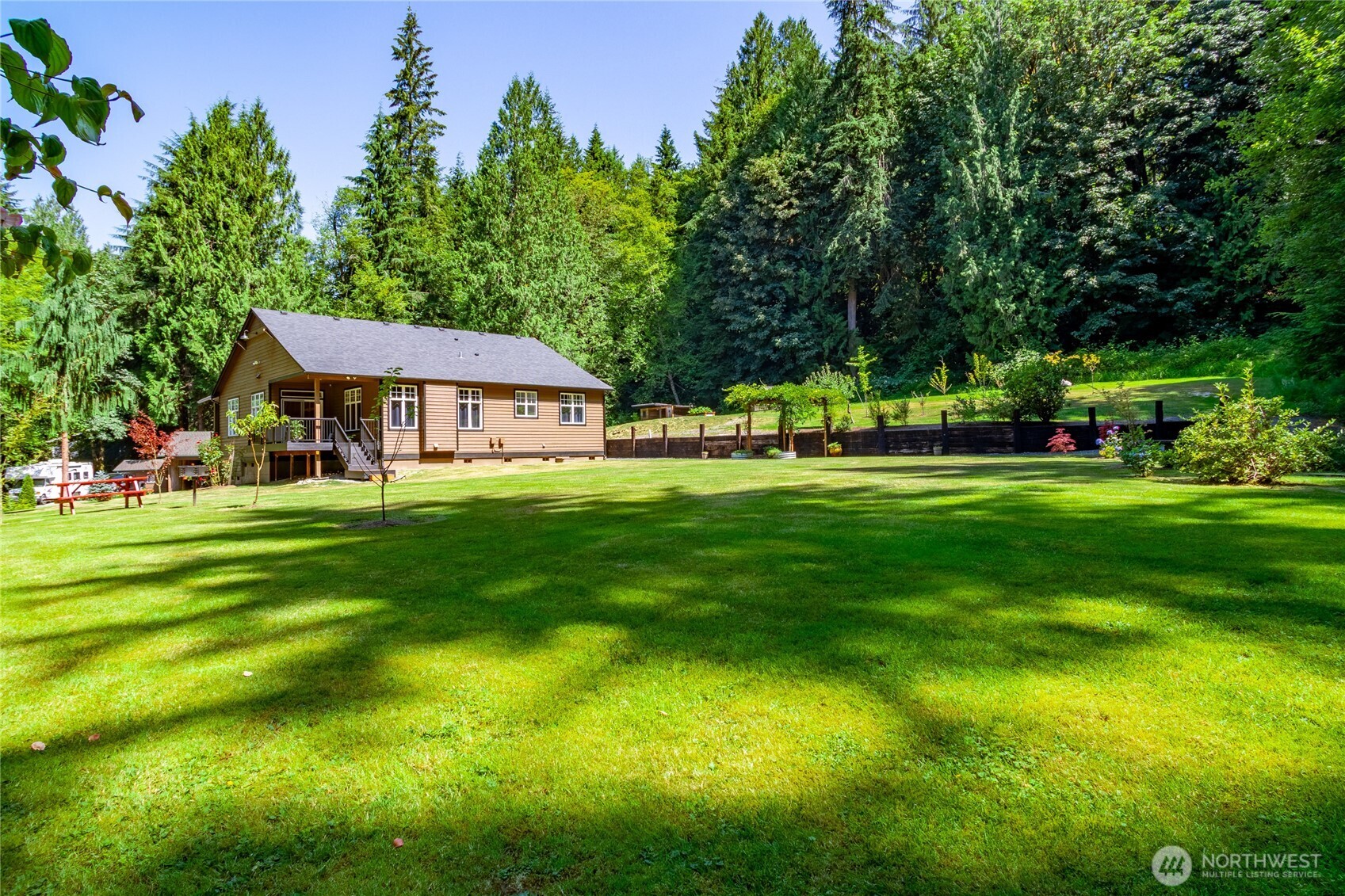 1405 175th Avenue Property Photo 24