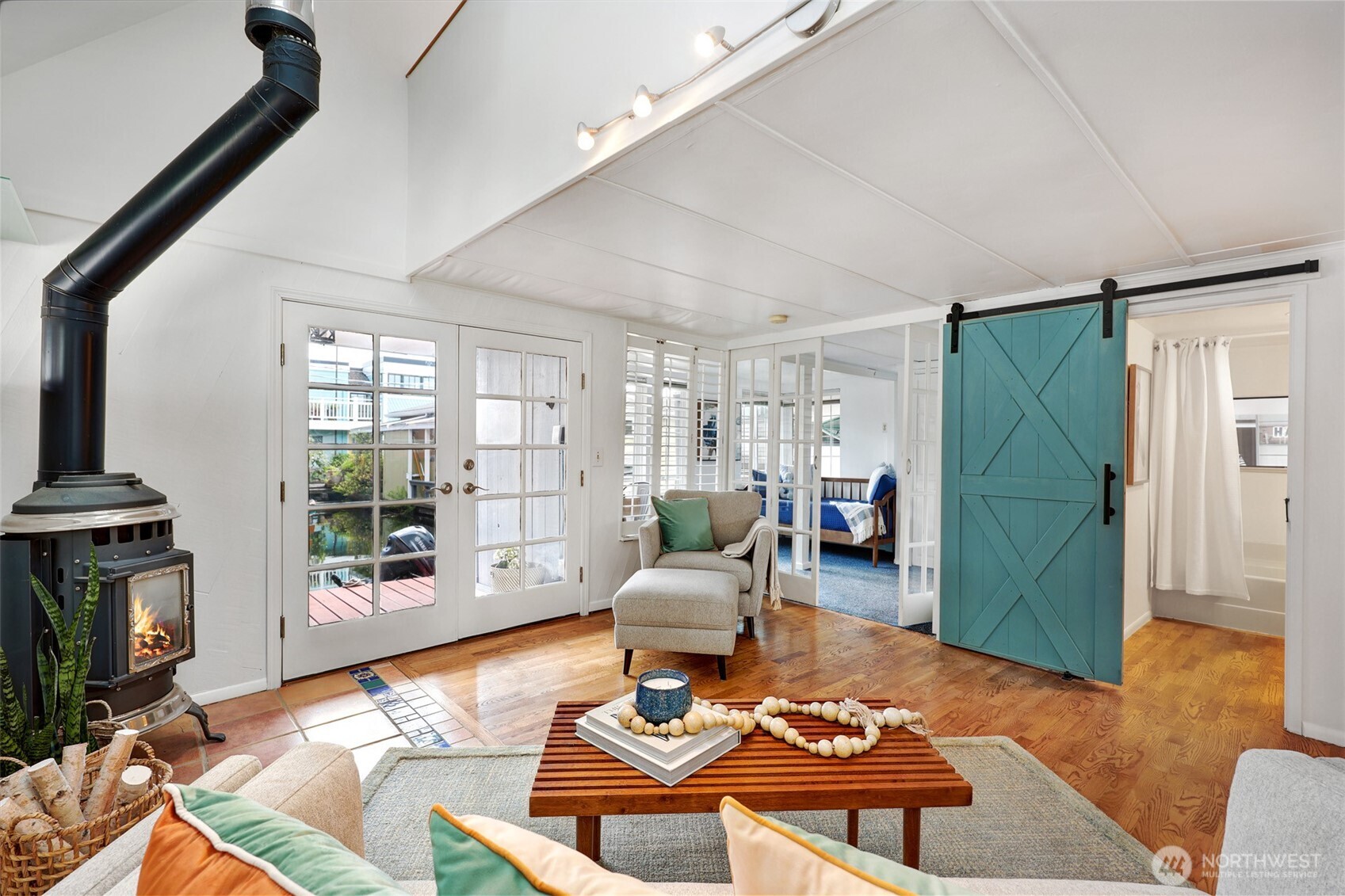 2019 Fairview Avenue B Property Photo 19