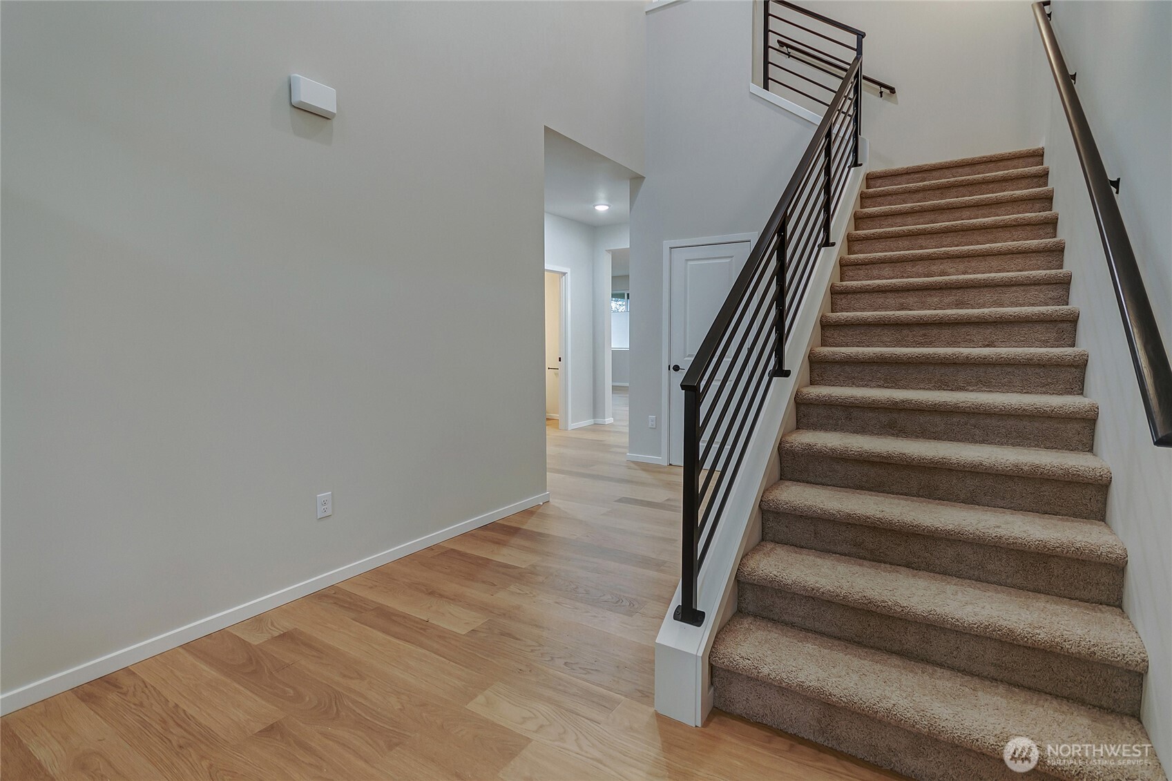 18220 37th Avenue Ct Property Photo 5