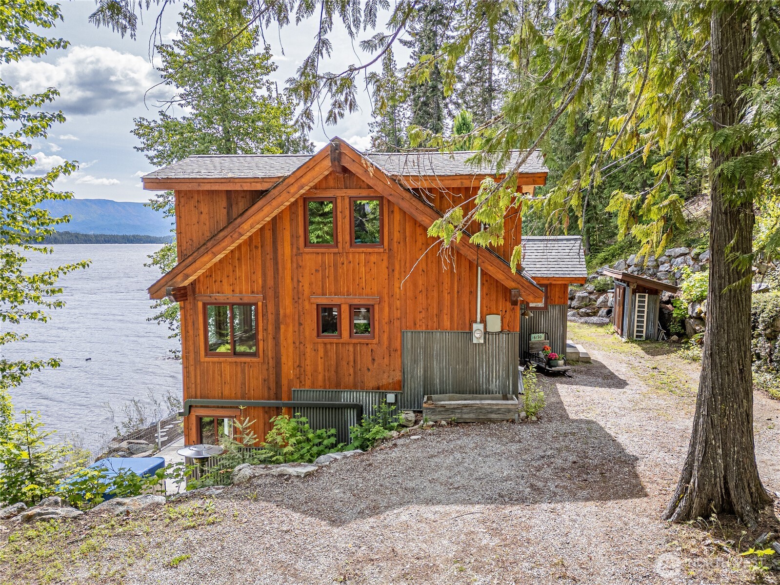 16120 Cedar Brae Road Property Photo 2
