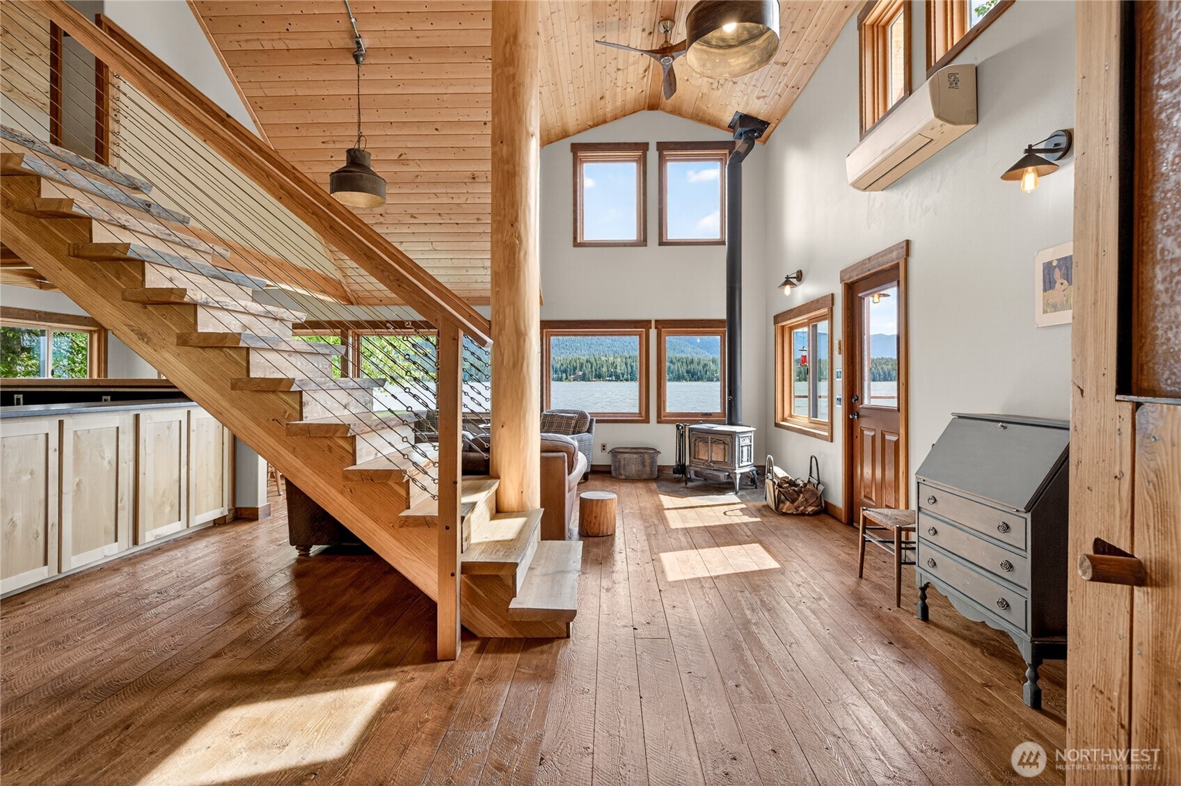 16120 Cedar Brae Road Property Photo 6