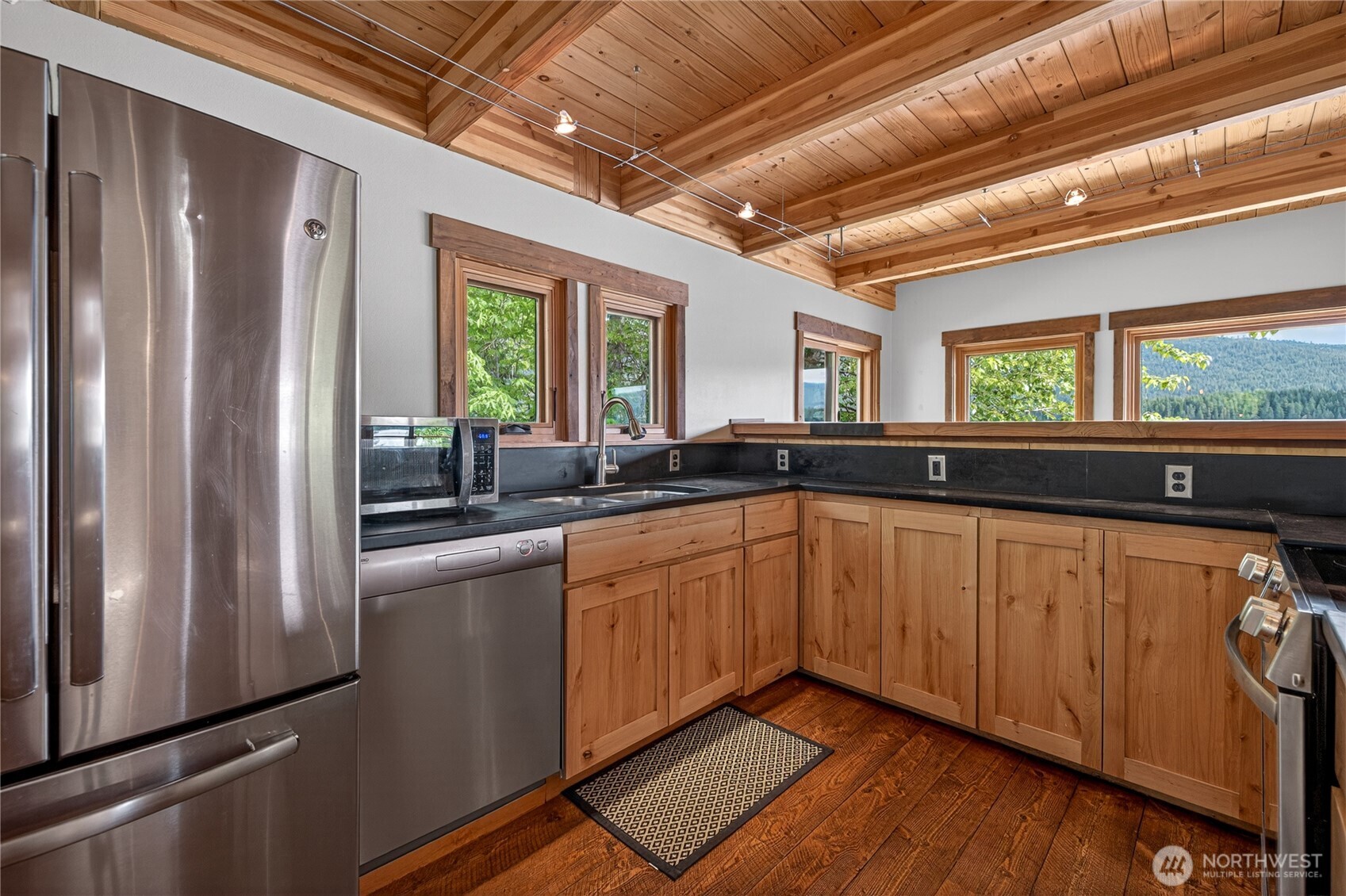 16120 Cedar Brae Road Property Photo 15