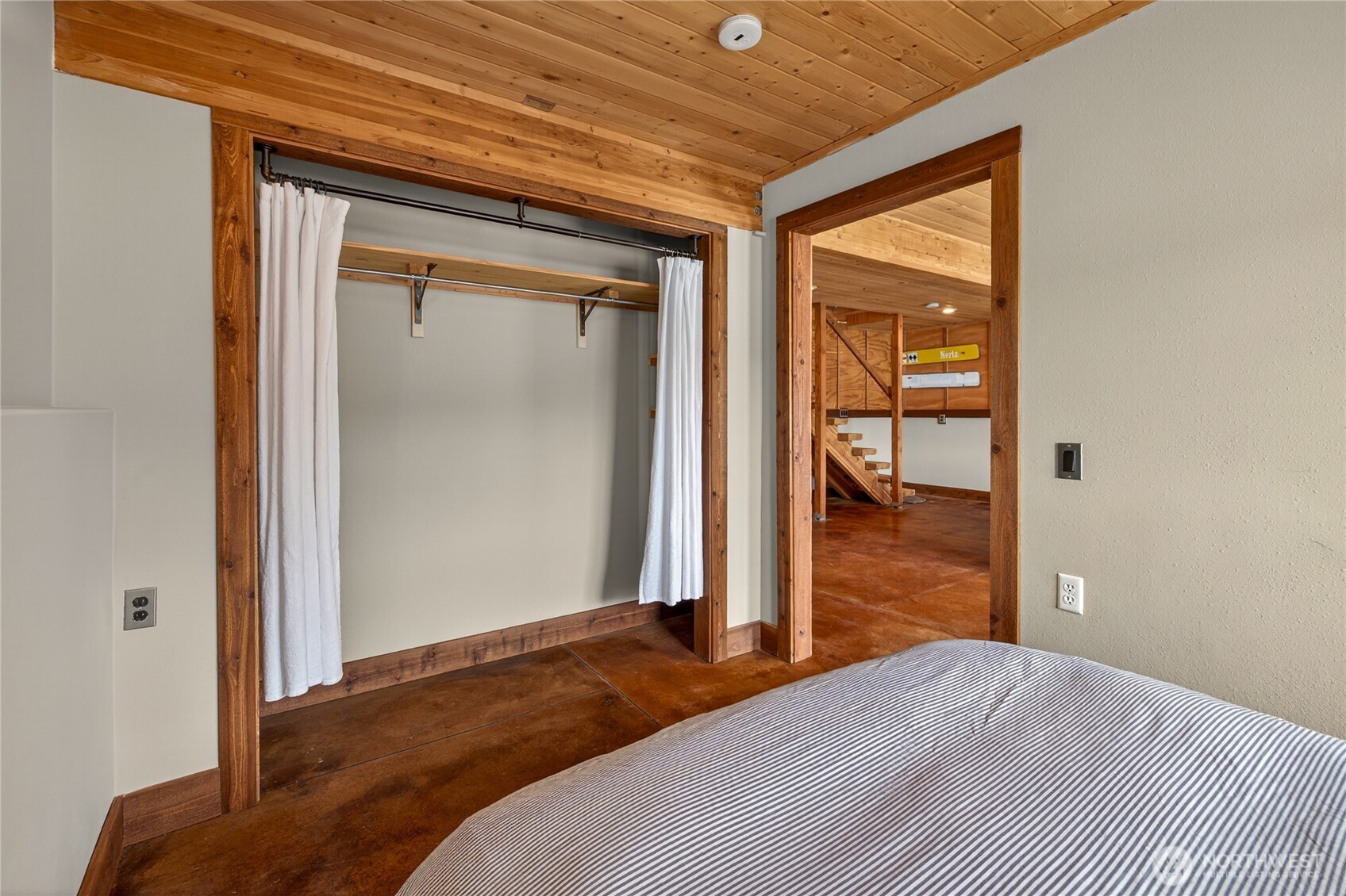 16120 Cedar Brae Road Property Photo 28