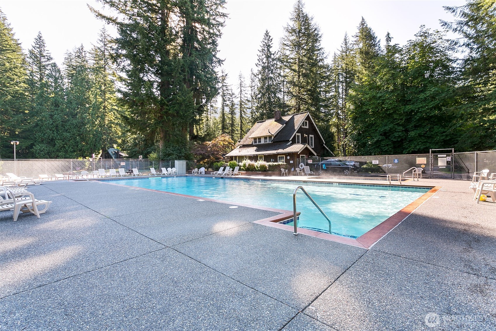 7138 Rainier Way Property Photo 8