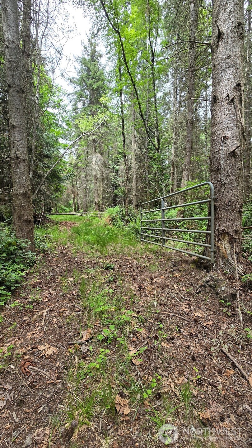 715 N Bagley Creek Road Property Photo 12