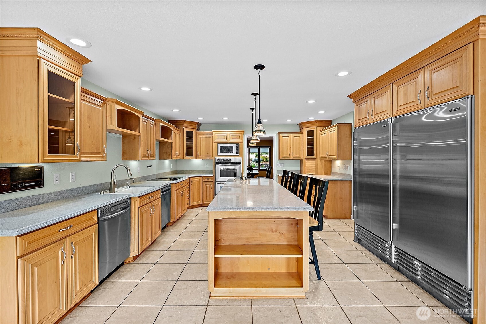 6718 76th Street Property Photo 15
